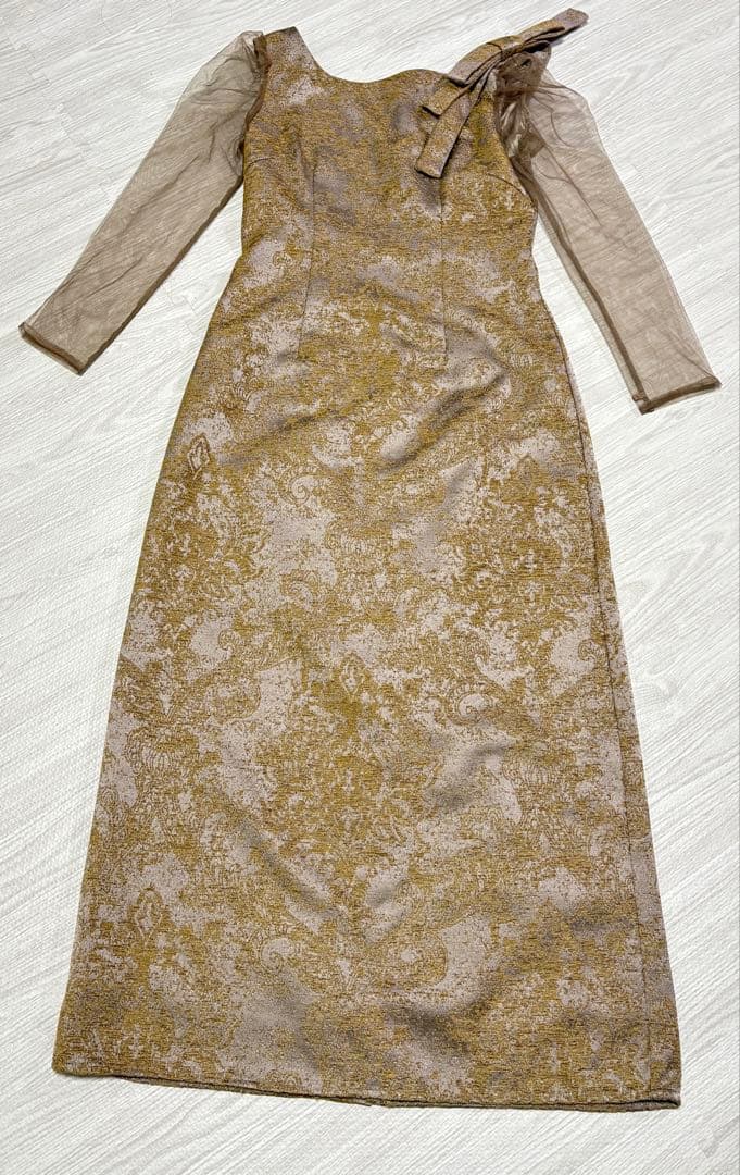 LE’RURE　Shoulder ribbon jacquard dress