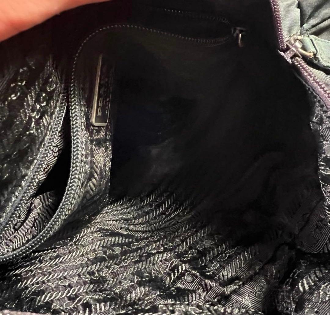 PRADA プラダ トートバッグ 三角プレート 白タグ ナイロン ブラック 黒