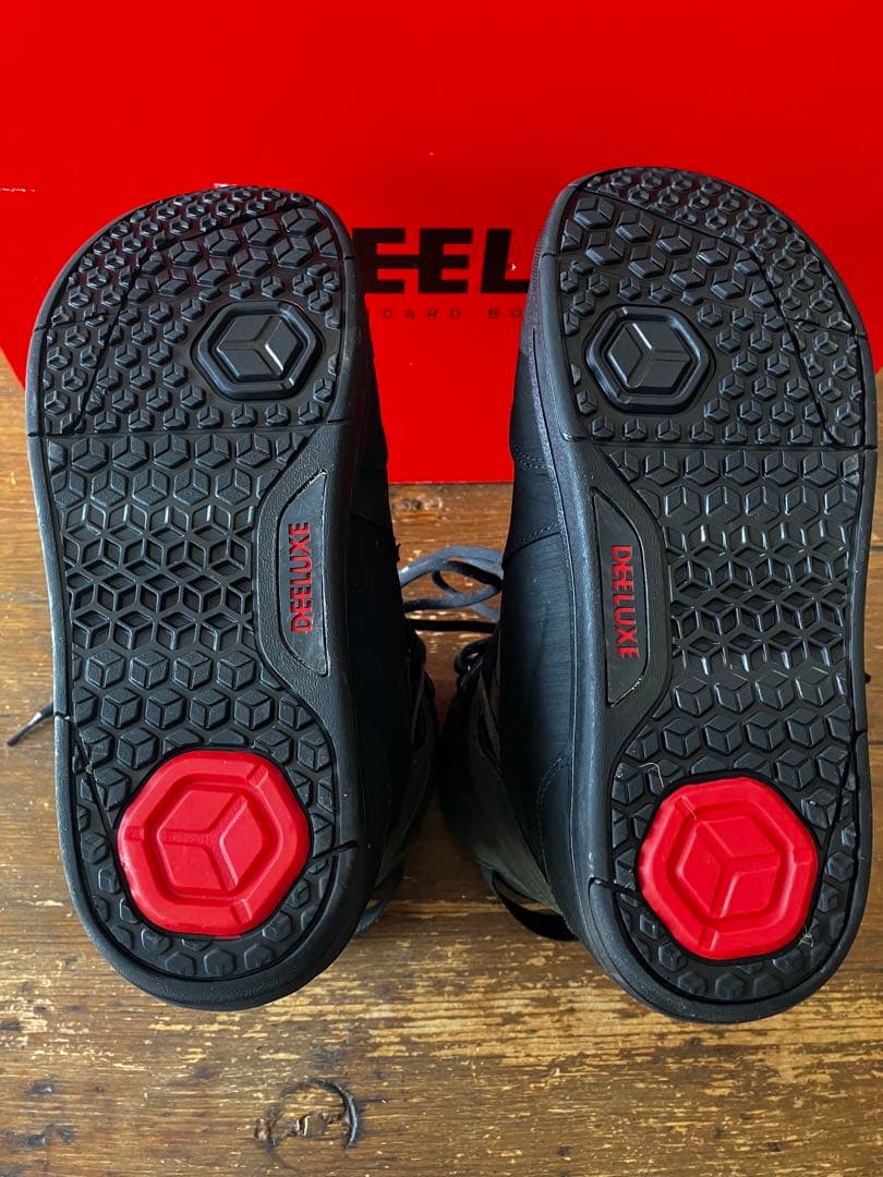 スノーボード DEELUXE ARETH RIN 27.5cm 23-24