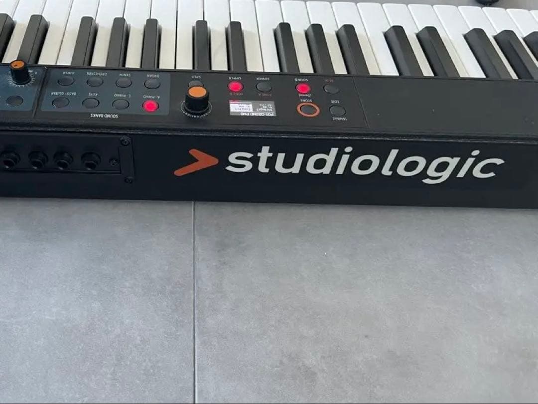 Studiologic (スタジオロジック) Numa Compact 2