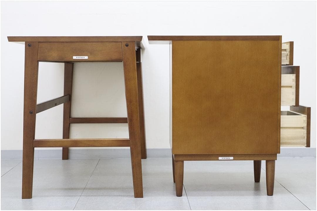 カリモク60 ロクマル デスク 平机 木製 オーク 書斎 (別チェスト購入必須)