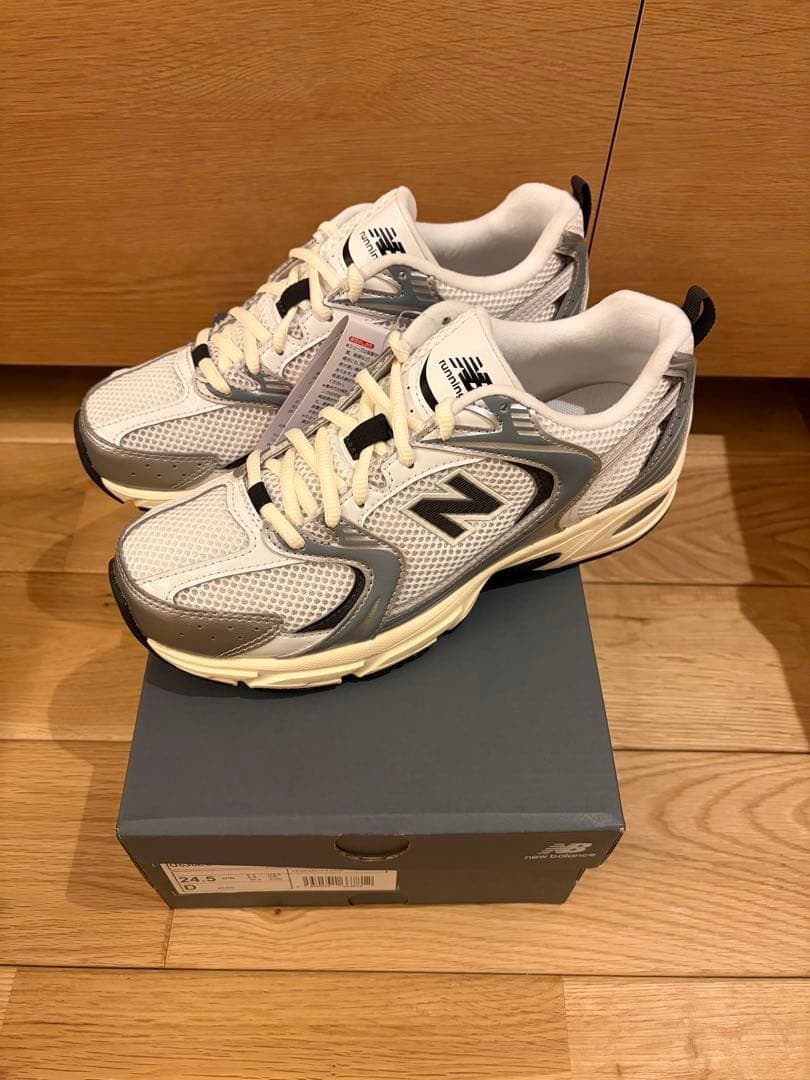 New Balance U530ESA 24.5cm ニューバランススニーカー