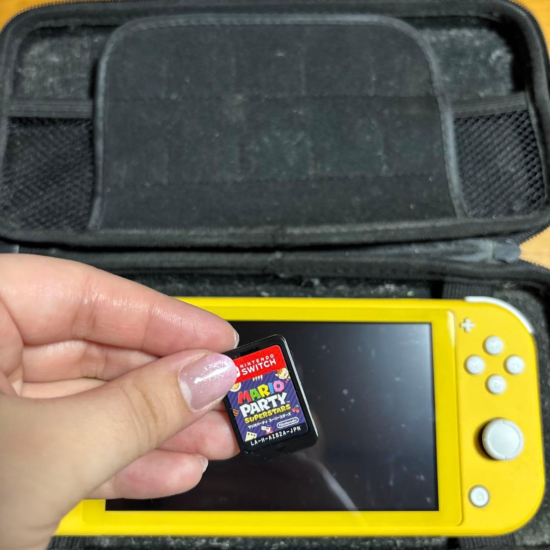 ニンテンドーSwitch light カセット付き