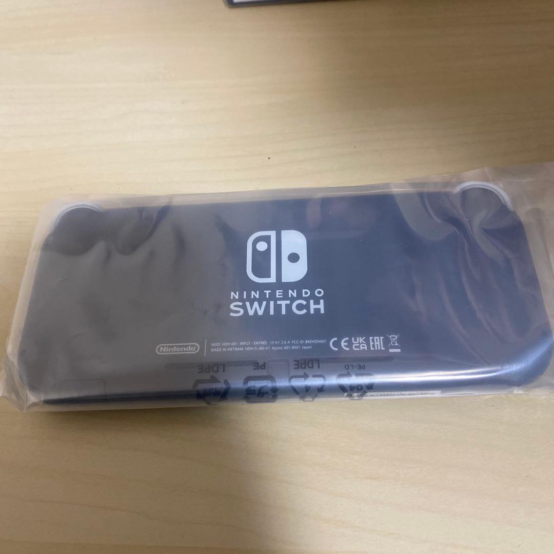 任天堂　switch Lite ※新品　箱ダメージ有り