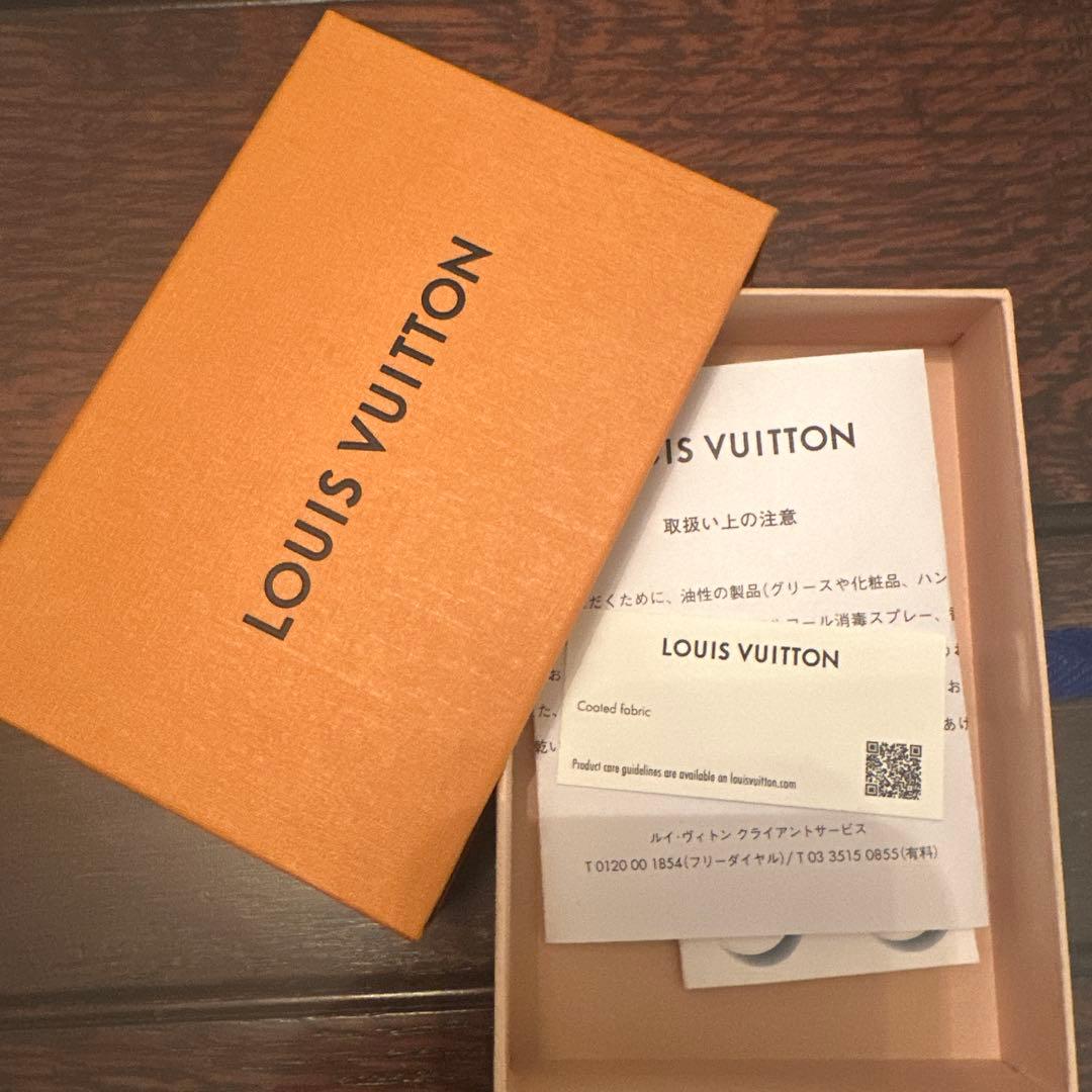 お値下げしました♡ ルイヴィトン。モノグラムパターン バングル・リストバンド