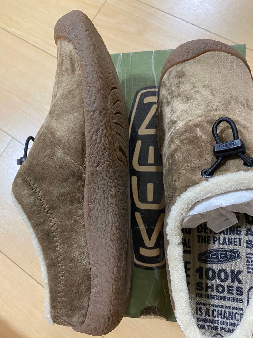 【新品未使用】KEEN DARK EARTH VELOUR US 6.5