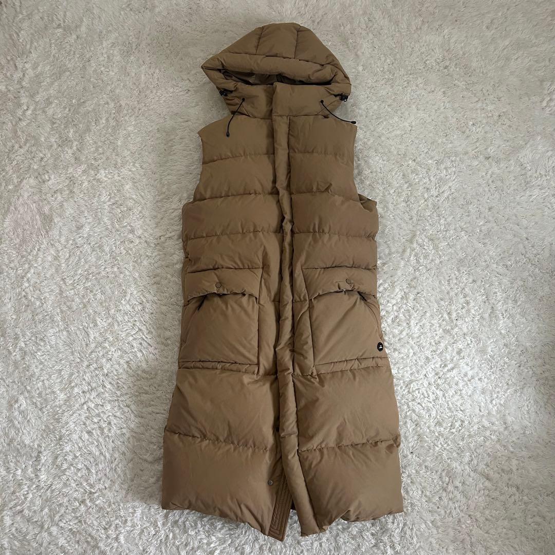 yeti BL DWN LNG VST ノースリーブダウンコート　ロング　ベスト