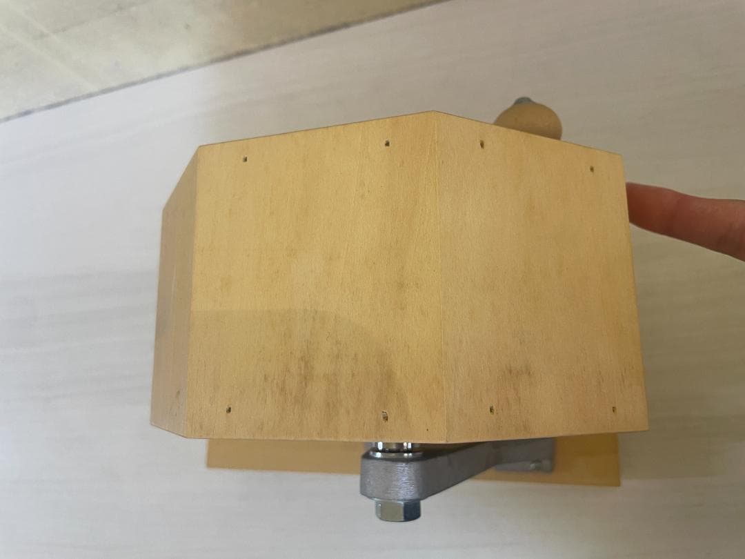 木製ガラポン抽選機　300球用　渡辺徽章