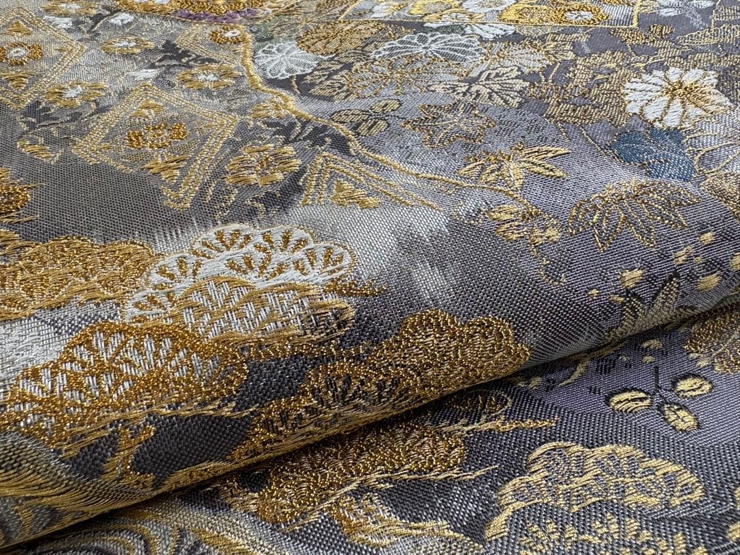 袋帯 六通 扇 松 菊 紅葉 牡丹 流水 唐織 刺繍