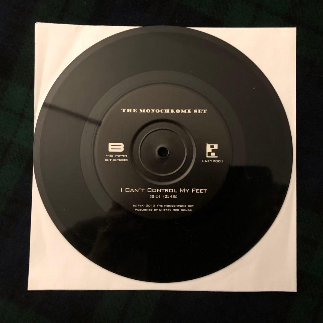 メンバー全員直筆サイン入⚫︎モノクローム・セット⚫︎7インチ(世界300枚限定生産)