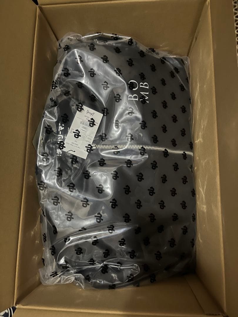 【新品】チェンソーマンコラボ　glamb レゼ ボンバージャケット　Lサイズ