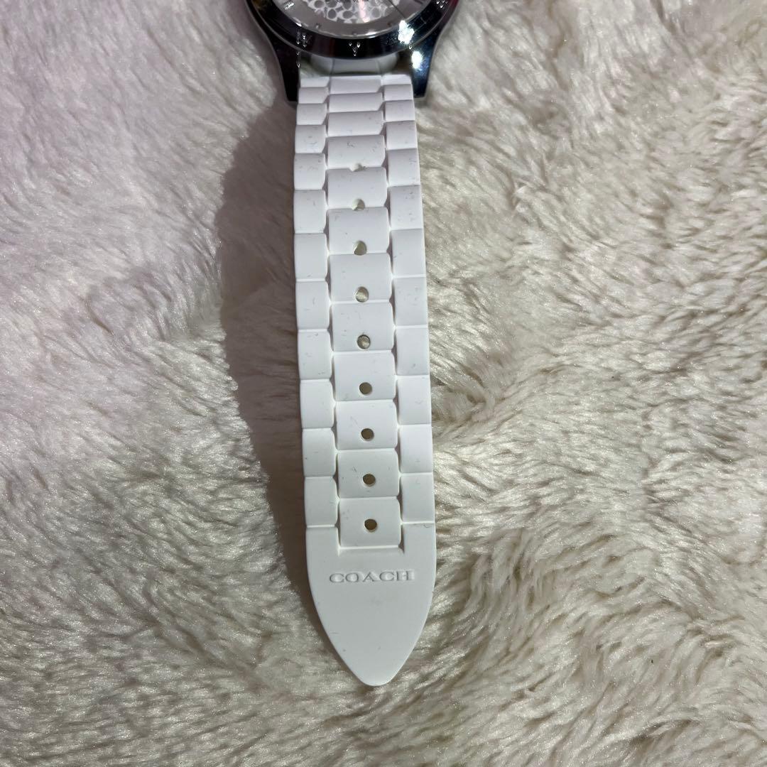コーチ　レディース　腕時計　ラバー　ホワイト　新品　未使用品
