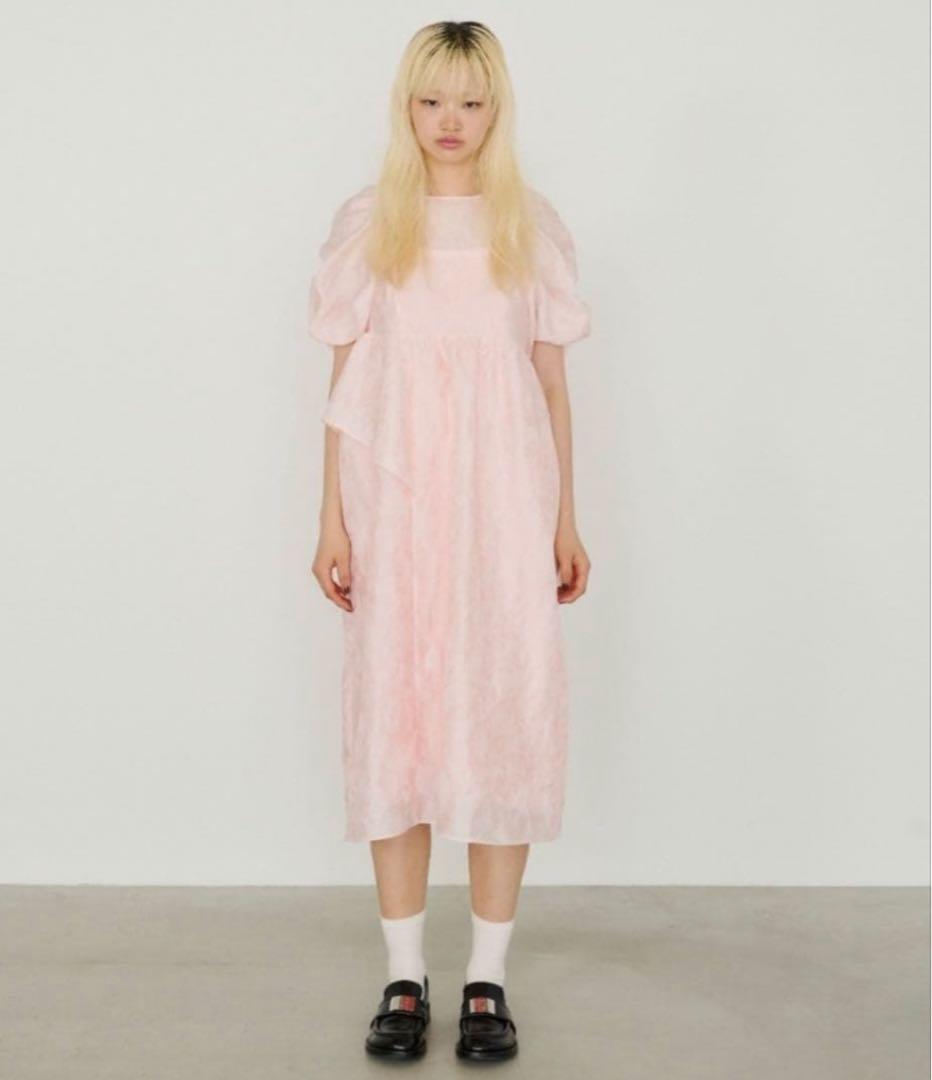 【美品】ANDRSED バブルスリーブジャガードドレス ピンク　S