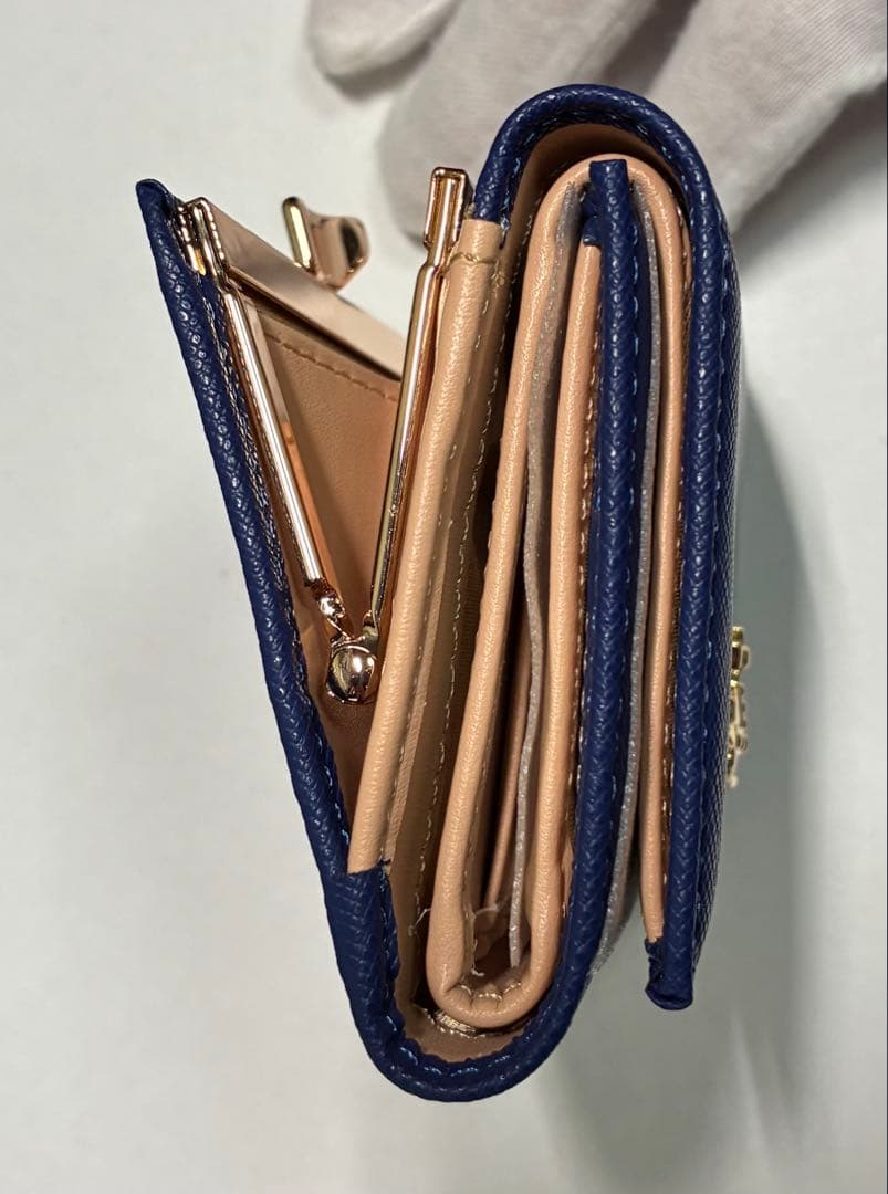 【新品】Vivienne Westwood 折財布 青 シンプル がま口 定番