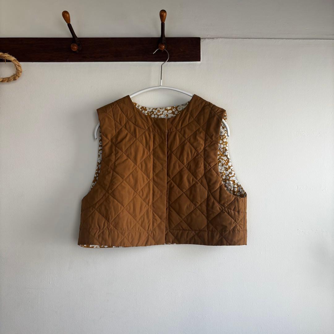 Porter des boutons キルティングリバーシブルショートジレ