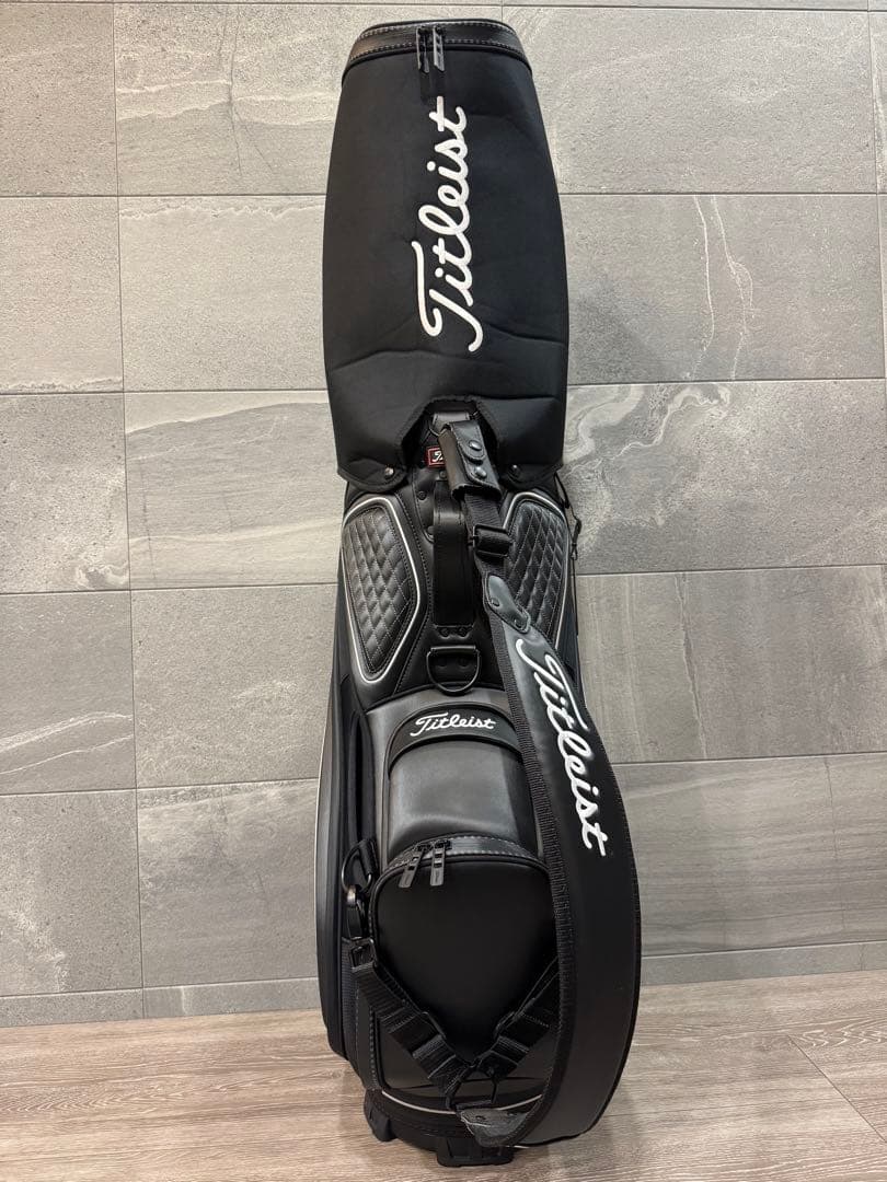 Titleist キャディバッグ 黒白