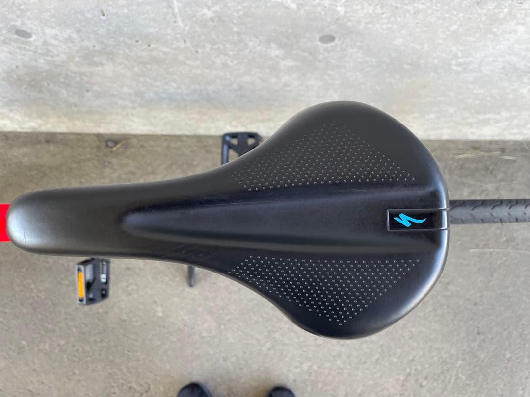 スペシャライズド　シラス　スポーツ　クロスバイク　油圧ディスクブレーキ