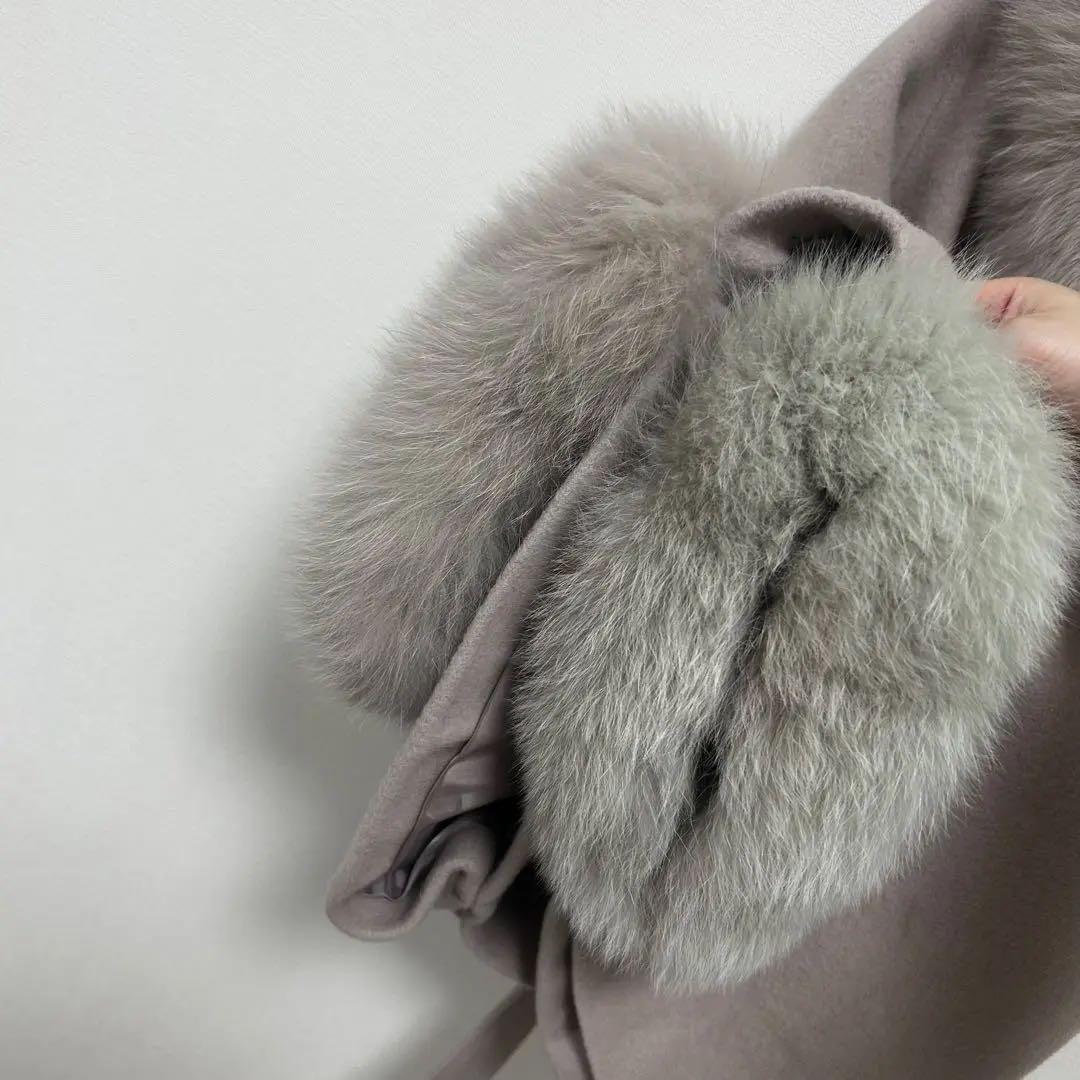 ノエラ　ファー付きポンチョコート　ケープコート　ホワイト　サイズフリー