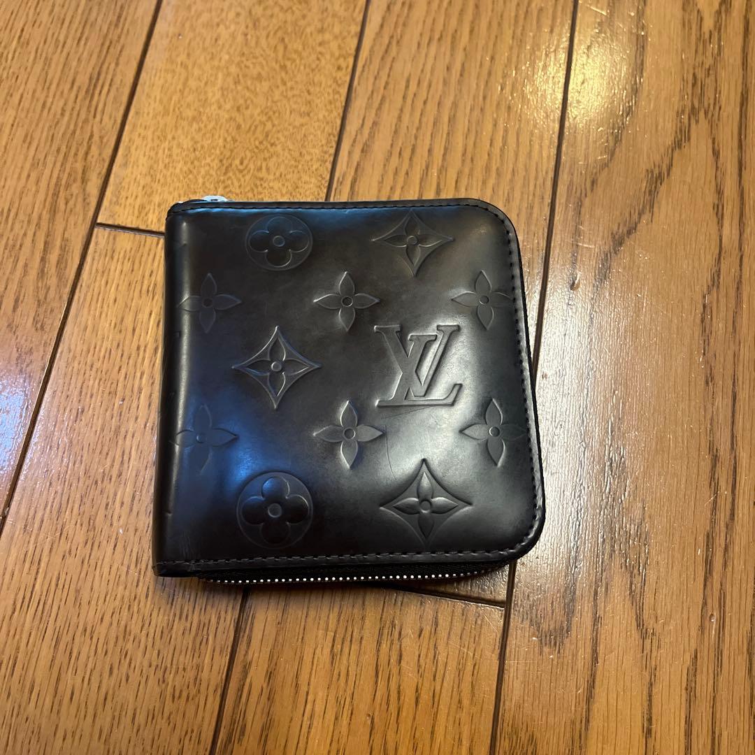 Louis Vuitton 二つ折り財布　メンズ　M66510 モノグラムグラセ