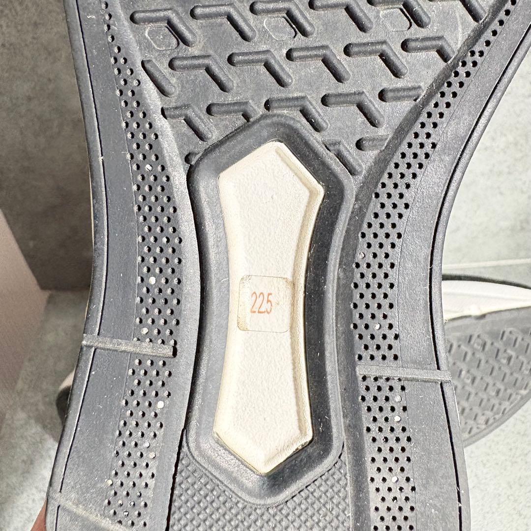 【極美品】プラスダイアナ ニットソックススニーカー クリスタルバックル 22.5