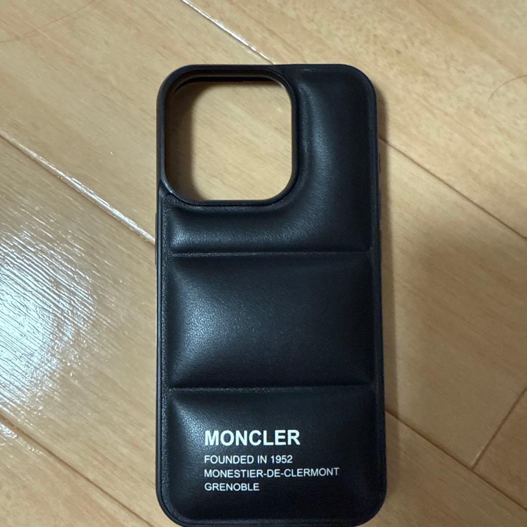 MONCLER iPhone15pro用ケース ブラック値下可能ですモンクレール