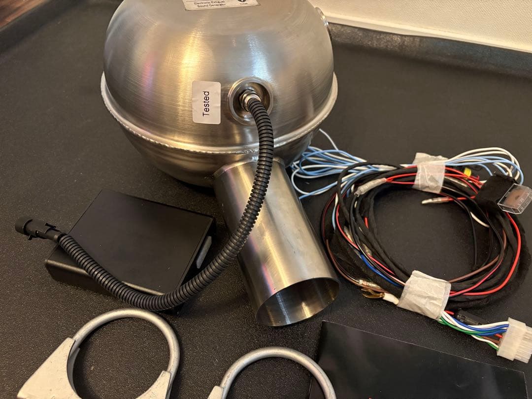 THOR マフラースピーカー 擬似サウンドユニット 電子マフラー ベンツ 