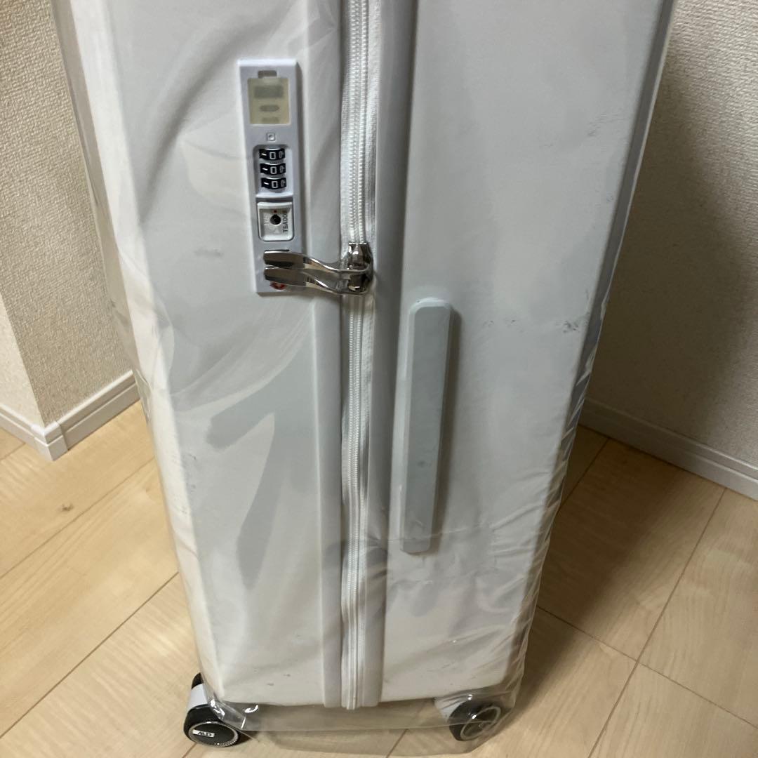 大特価　ダニエルウェリントン　キャリーケース