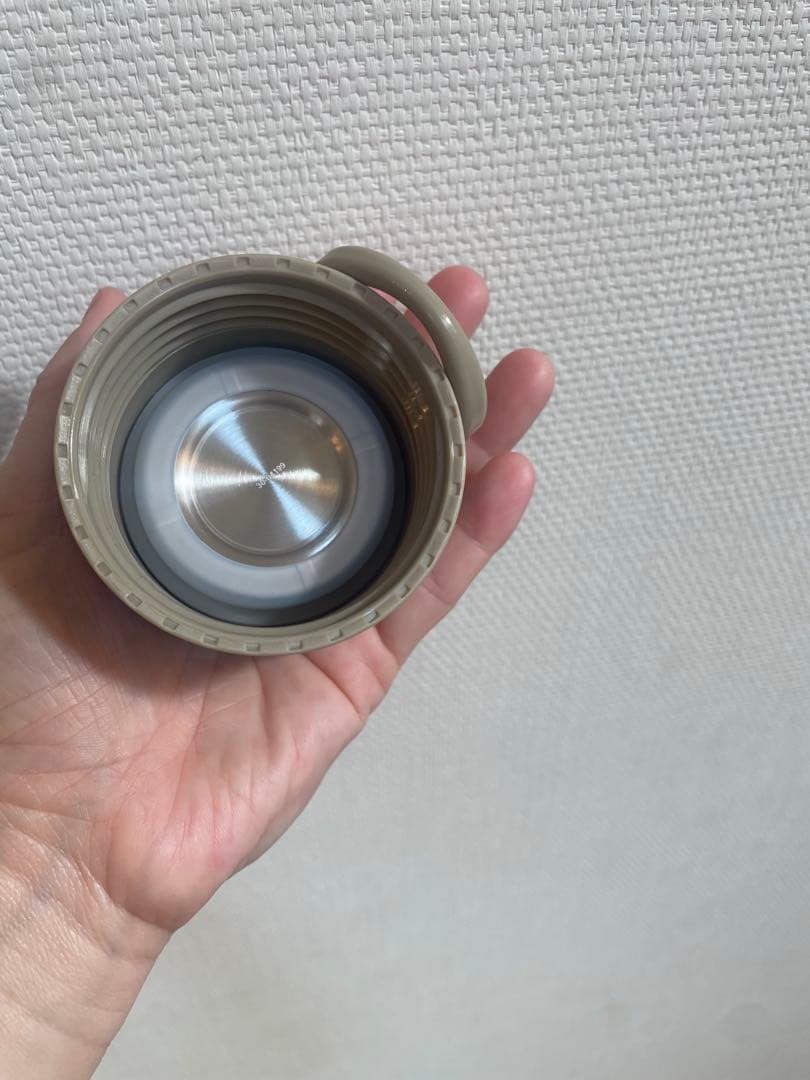 新品！スタバステンレスボトルSTANLEYグリッターゴールド473ml