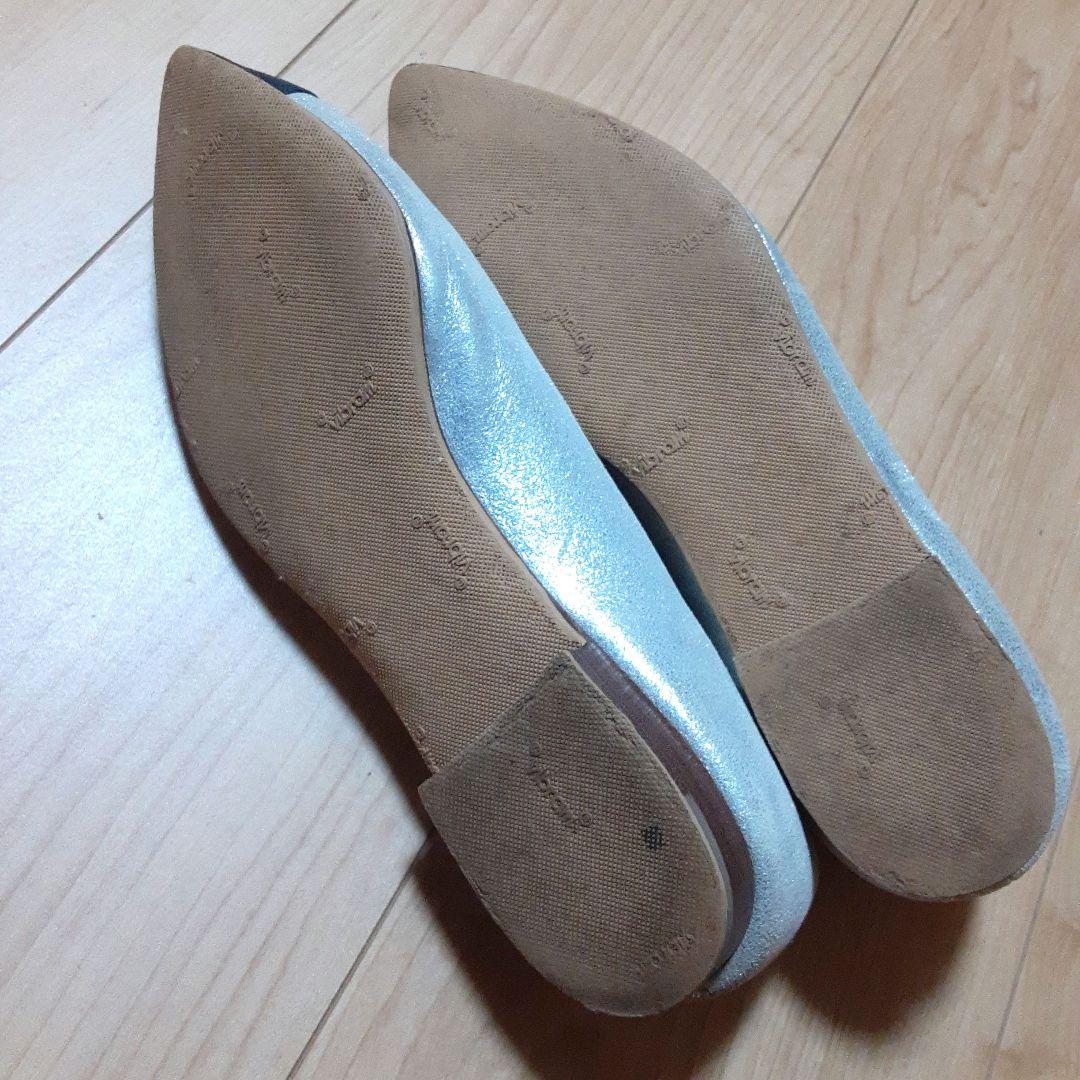 値下げCHANEL ポインテッドトゥ フラットシューズ シルバー/ブラック