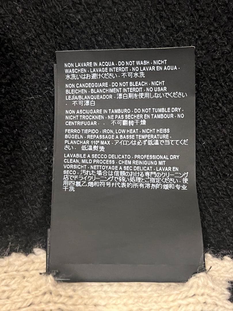 BALENCIAGA マフラー ブラック ホワイト