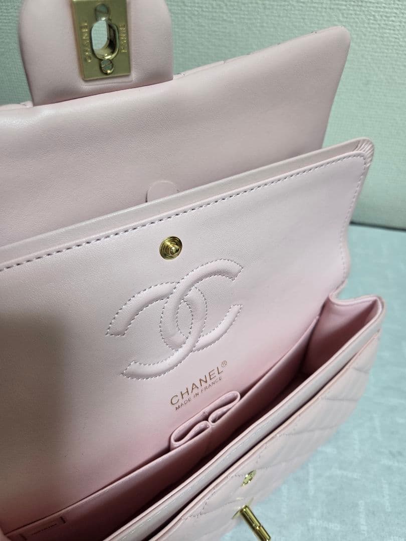 ピンクレザー キルティング ショルダーバッグ