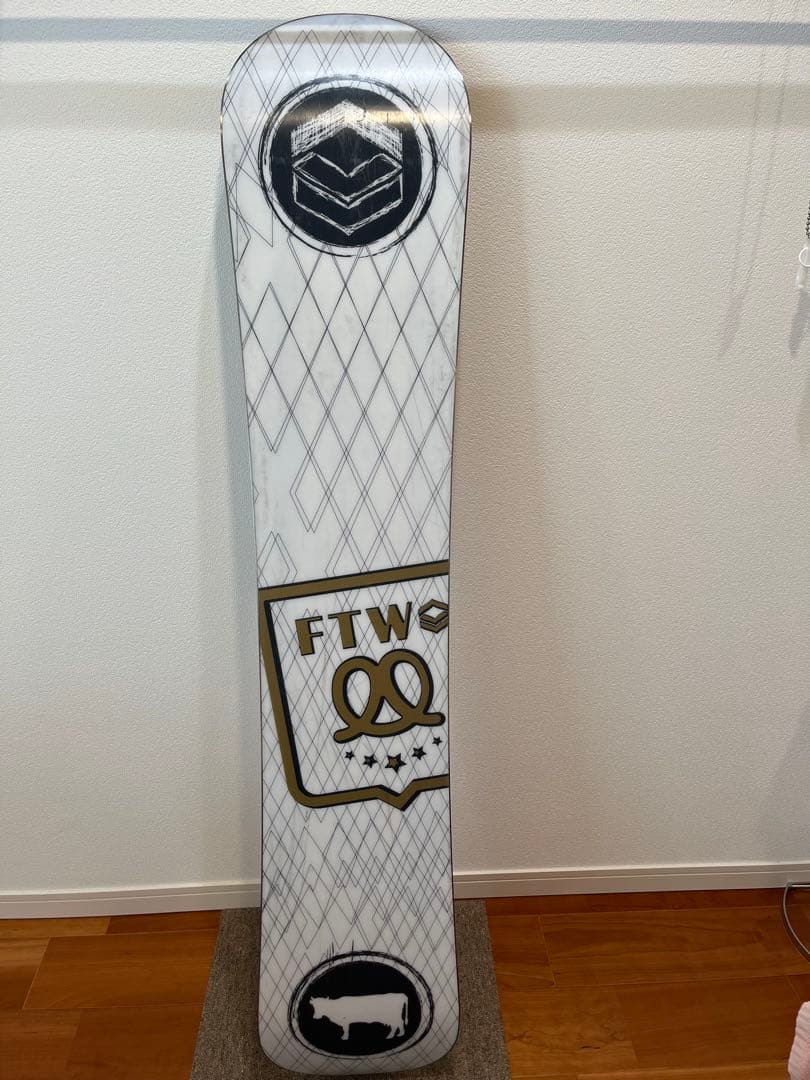 スノーボード板 FTWO TNT 153㎝