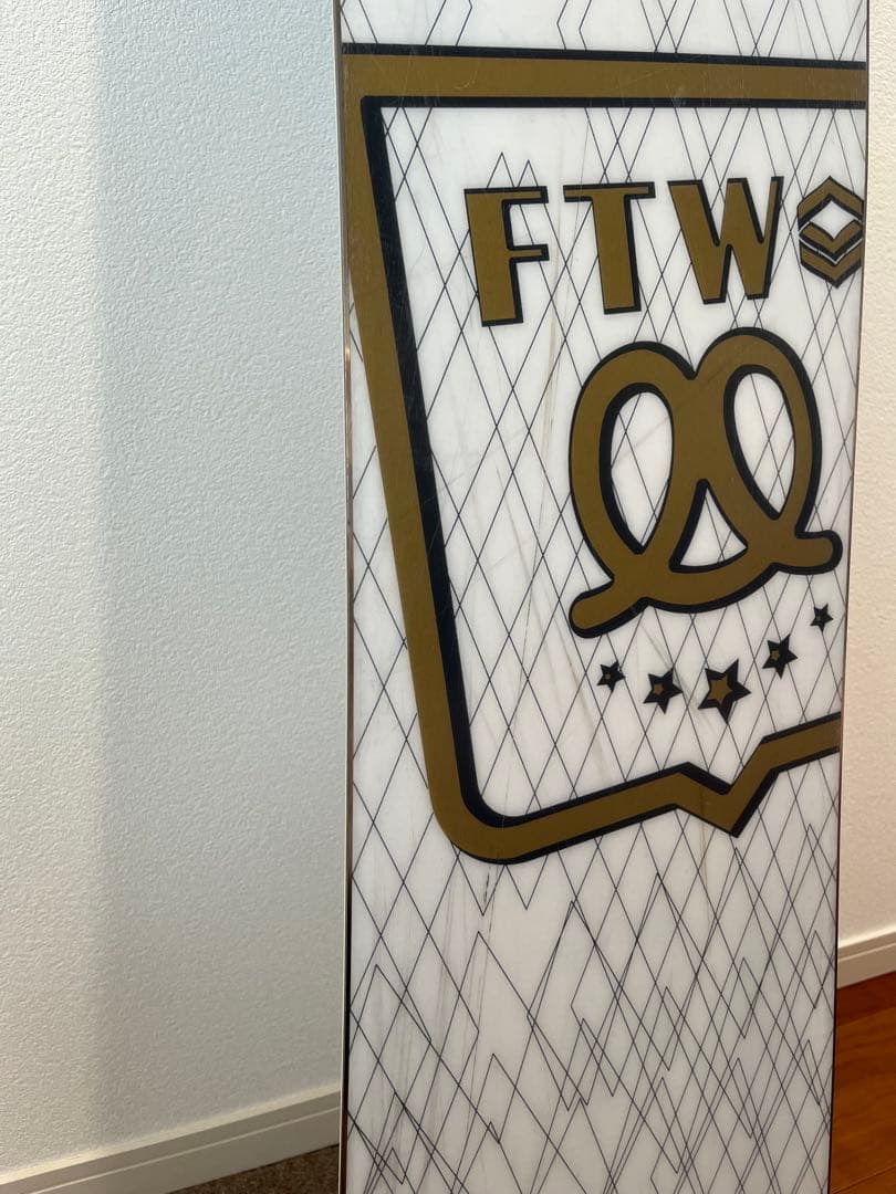 スノーボード板 FTWO TNT 153㎝