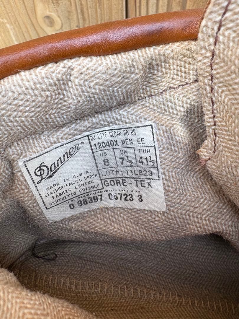 個人装備 US8 DANNER LIGHT 2 CEDAR RAINBOW 12040X