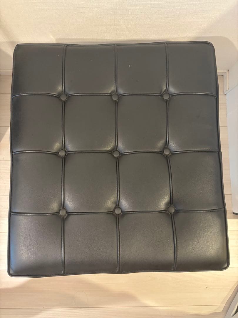 ミースファンデルローエバルセロナスツールチェアKnoll / ノル　リプロ