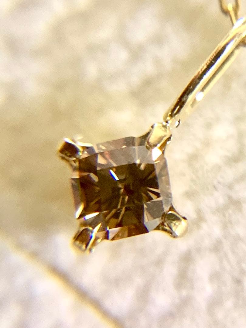 K18 ダイヤモンドネックレストップ