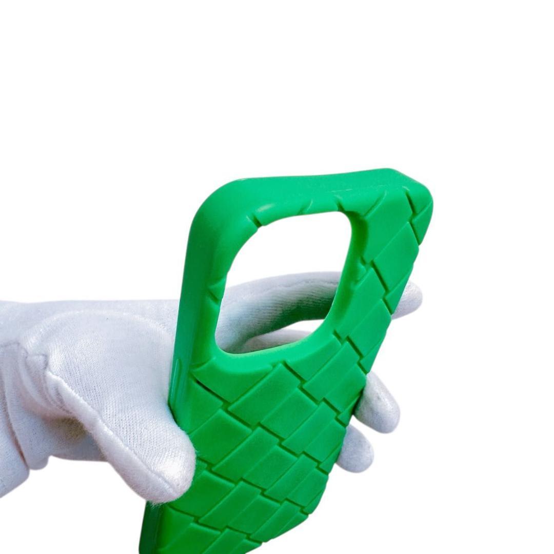 BOTTEGA VENETA iPhone16Pro シリコン ケース カバー緑