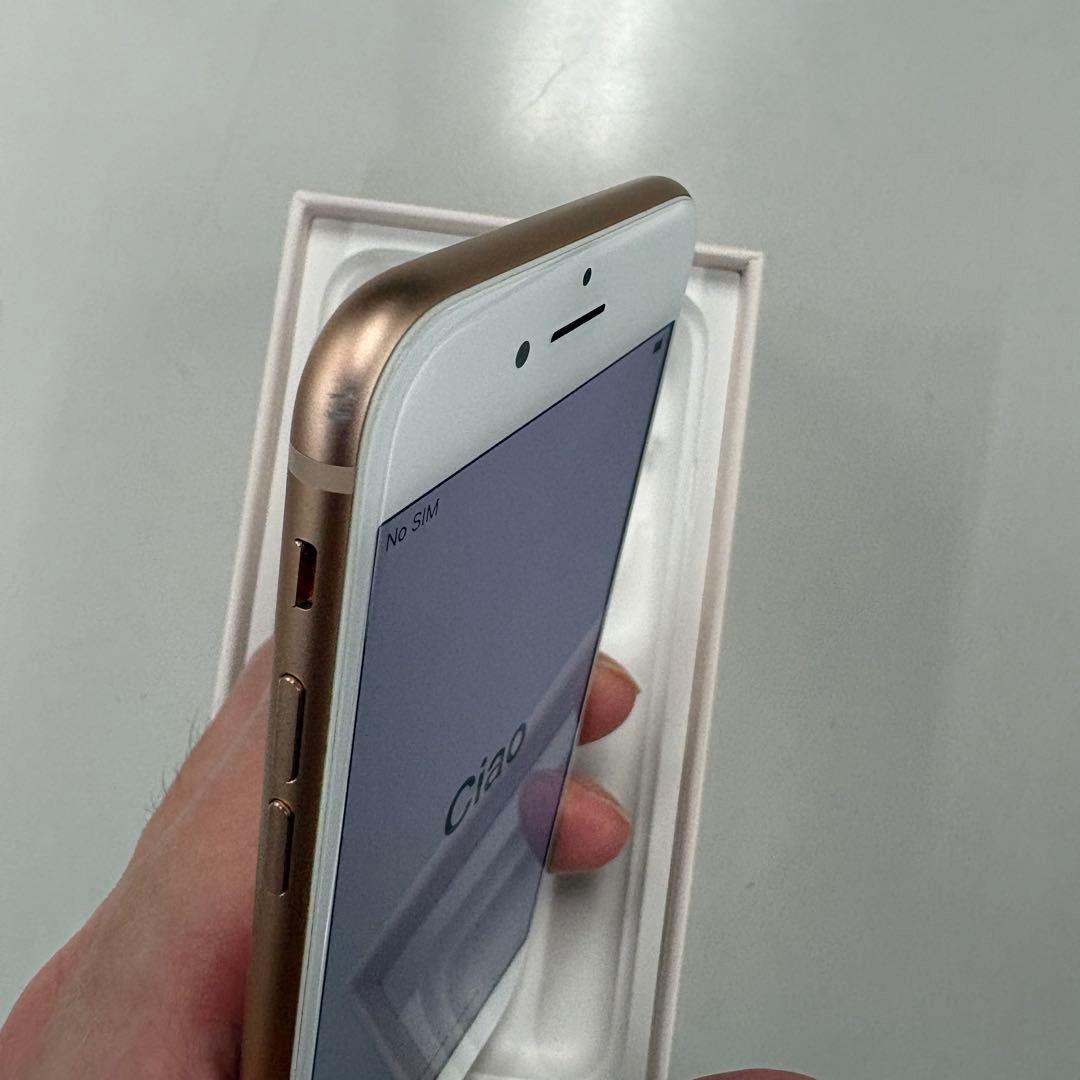 【外装美品】iPhone8 64GB SIMフリー ゴールド