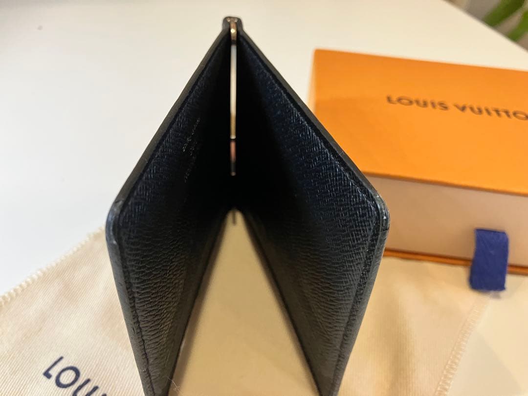 値下美品IC内蔵　ルイヴィトン タイガ ポルトフォイユ パンス マネークリップ