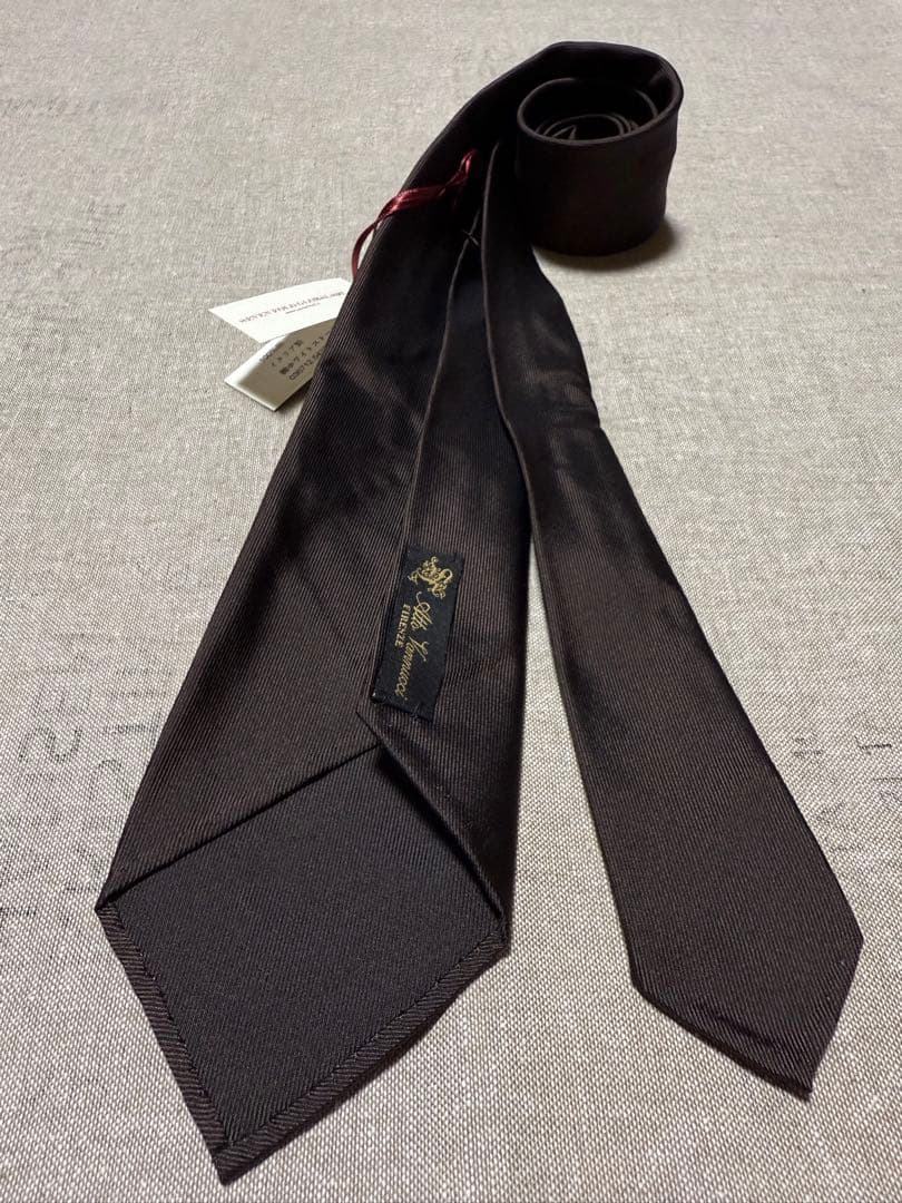 【新品】Atto Vannucci／セッテピエゲ／シルクソリッドタイ／ブラウン