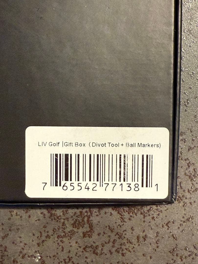 ［レア］LIV GOLF in シンガポール⭐︎ギフトボックス マーカーセット