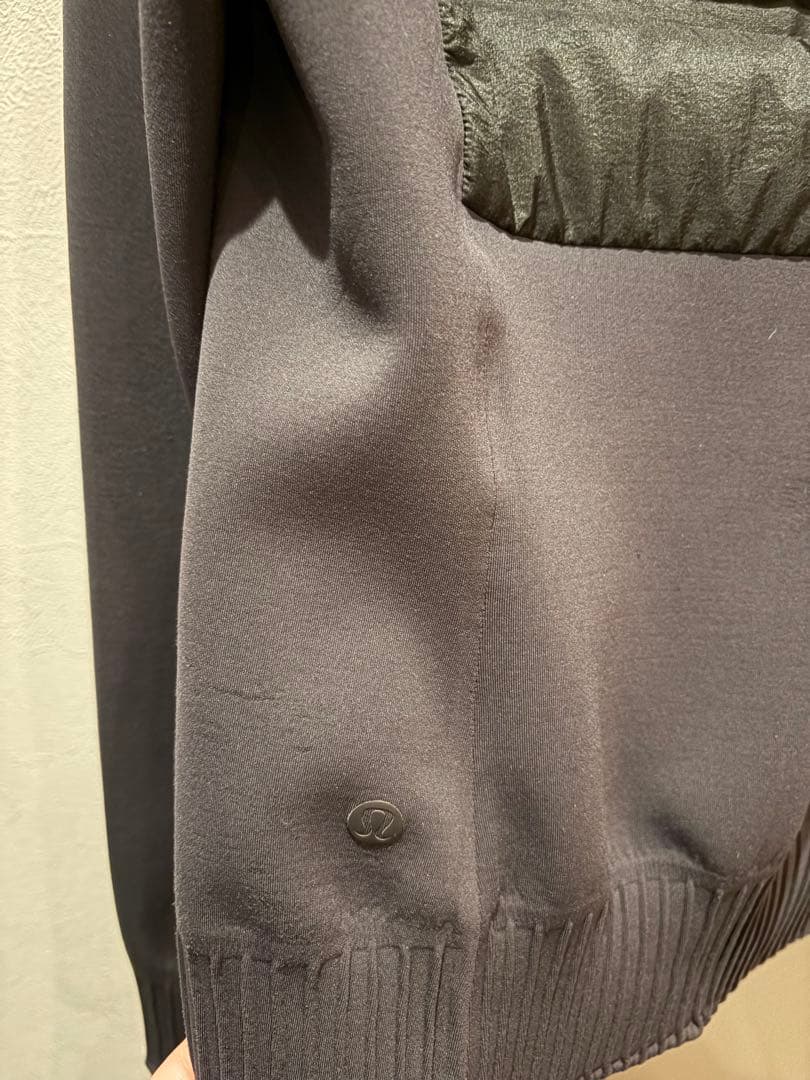 ルルレモンDown and Around レディースダウンジャケット