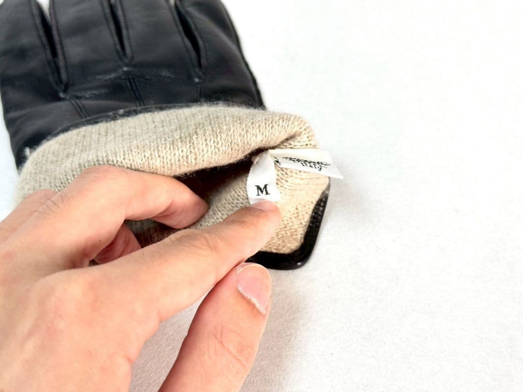 【羊革手袋】美品COACH Mサイズ 横幅11cm縦幅23cm中指の長さ8cm