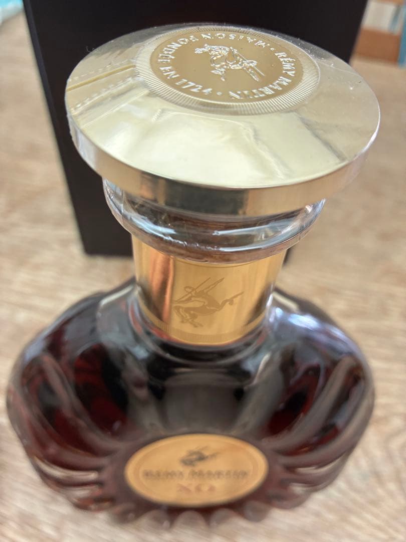 2/3まで値下げ中！箱付き✳︎新品未開封　　レミーマルタンXO 700ml