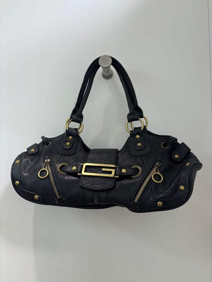 レザーショルダーバッグ 黒 中型