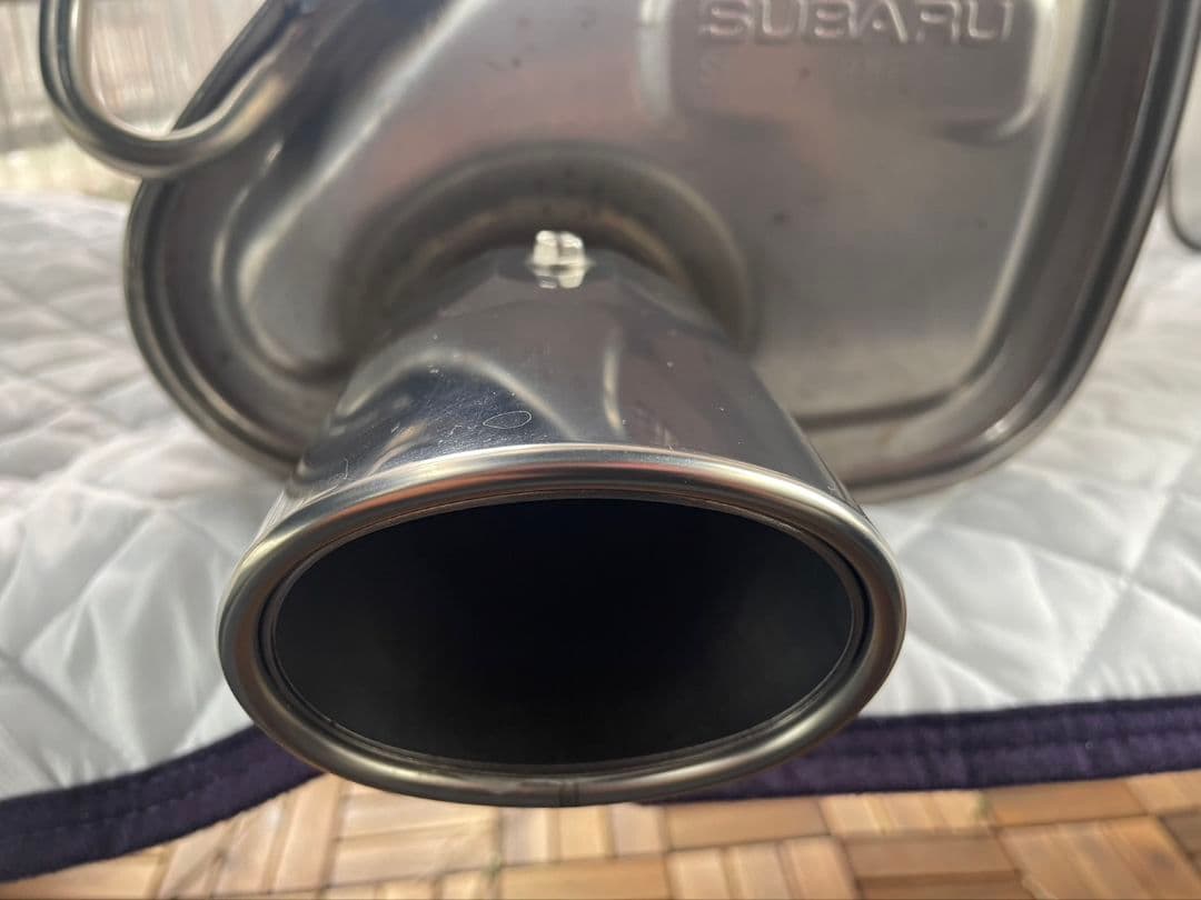 送料込み　SUBARU フォレスター SK用リアマフラー左右セット