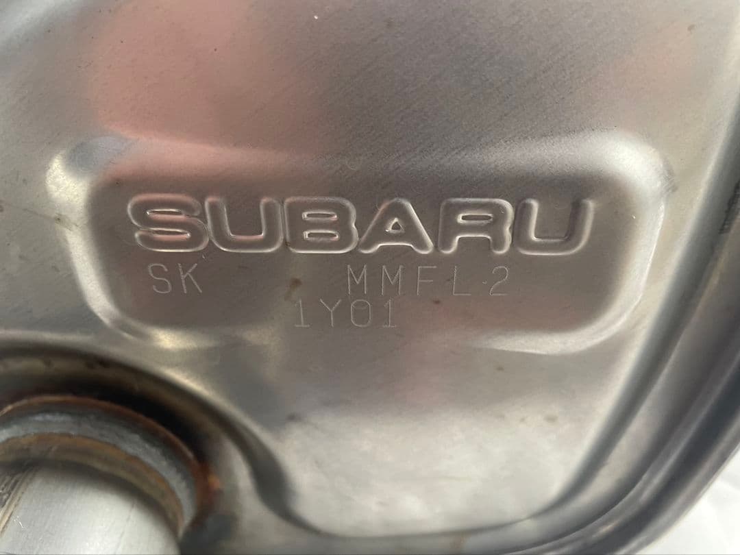 送料込み　SUBARU フォレスター SK用リアマフラー左右セット