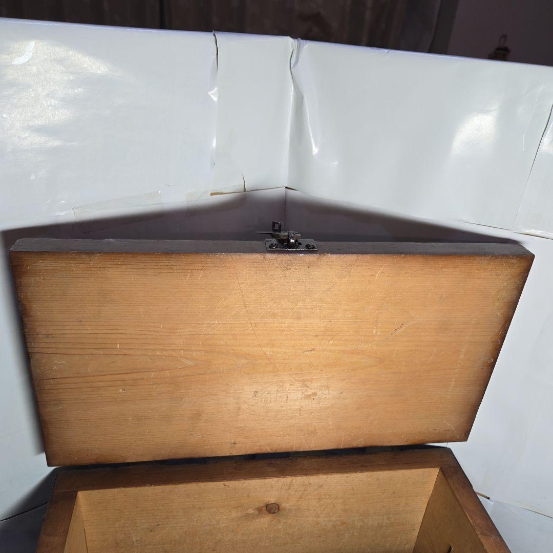 千両箱　鍵付　時代箪笥　古民具　銭函　銭箱　金庫　船箪笥　太鼓鋲　箪笥　木箱