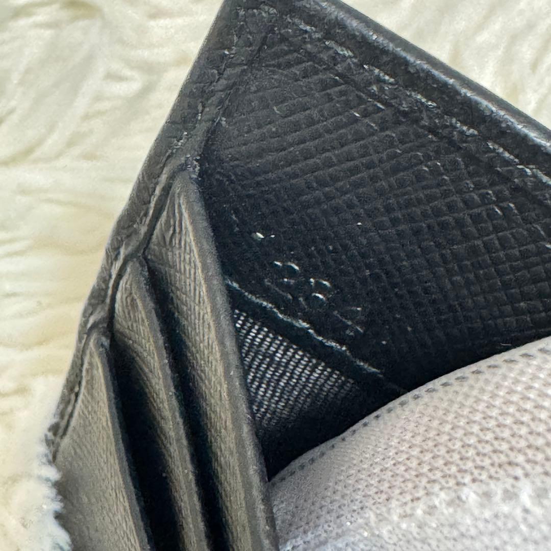 【美品】PRADA プラダ マネークリップ サフィアーノ トライアングル
