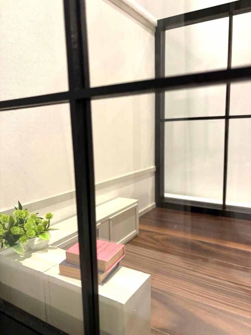 ドールハウス　撮影背景ボード　ハンドメイド☆クローゼットルーム＆チェア3個☆